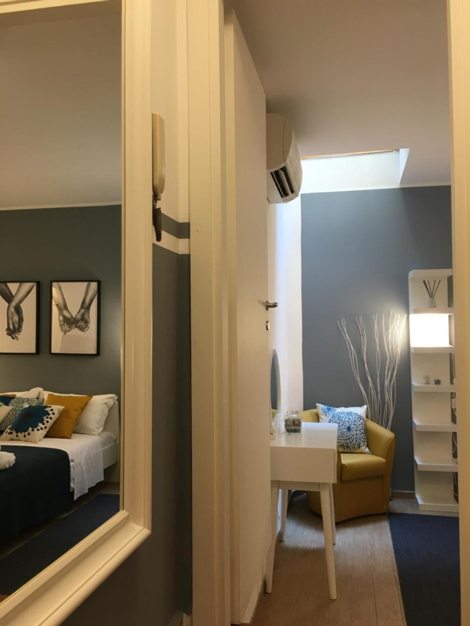 Darlin 30 Suite Roma Monti Екстер'єр фото