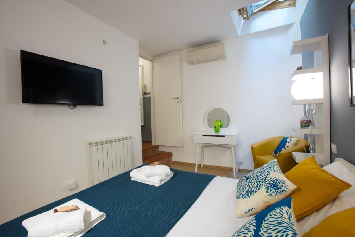 Darlin 30 Suite Roma Monti Екстер'єр фото